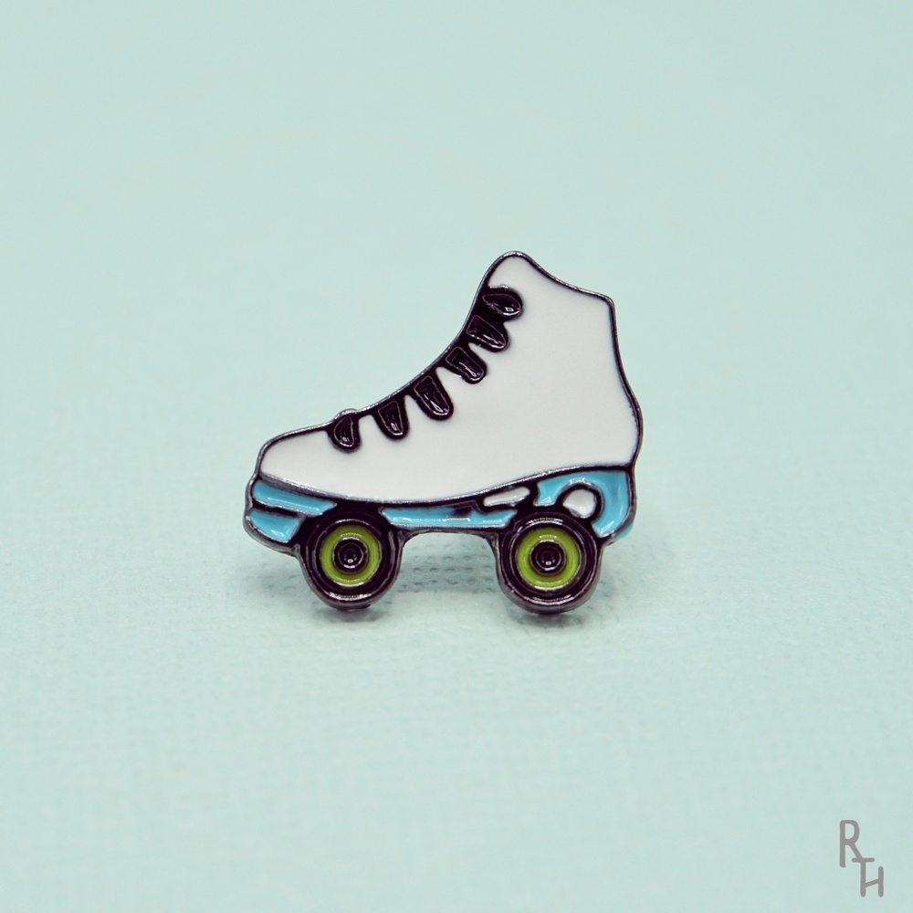 Retro Roller Skates Enamel Pin
